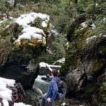 CAMINATA CAJONES Y CASCADAS BARILOCHE CASA DE PIEDRA (9)